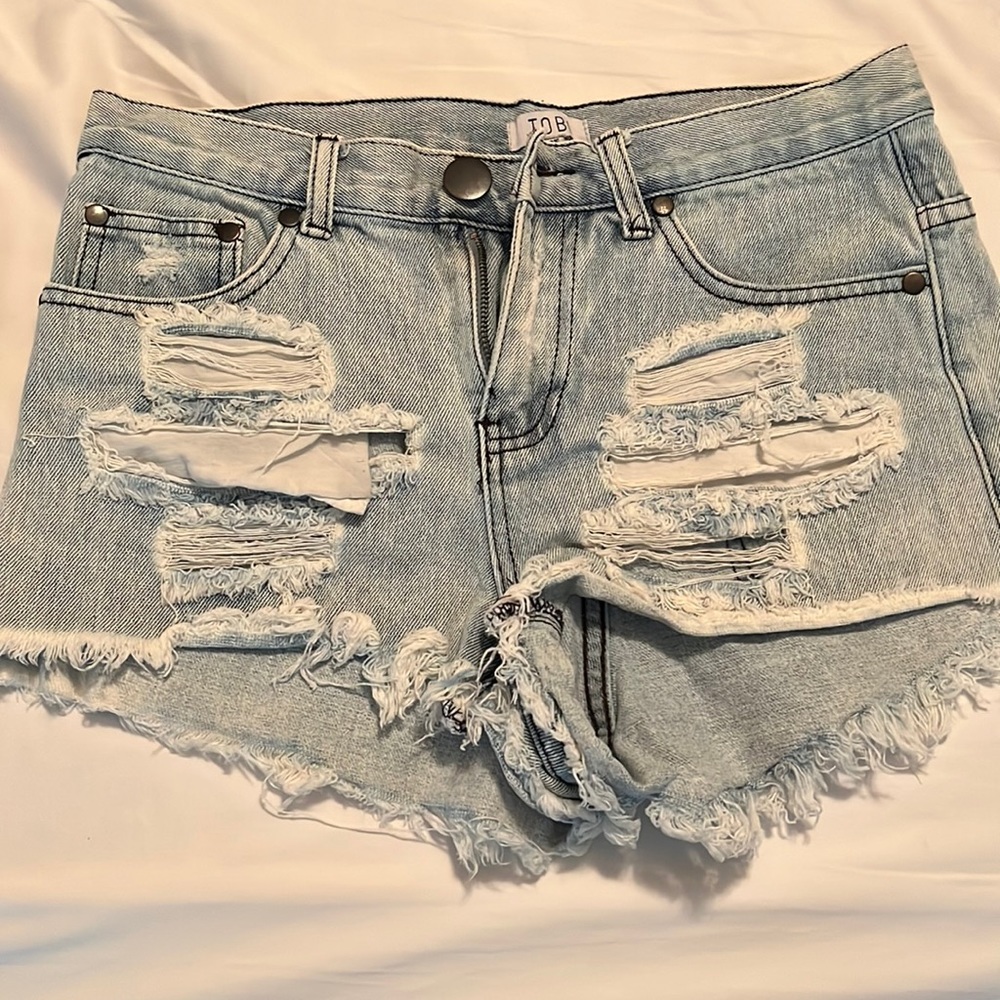 TOBI destroyed demin shorts